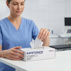 Clear vinyl gloves lightly powdered latex free exam grade disposable gloves bulk for clinics cleaning and catering tasks