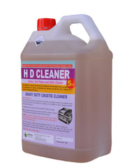 Professional using H.D. Cleaner to quickly remove burnt grease from a commercial grill plate 5 Ltr