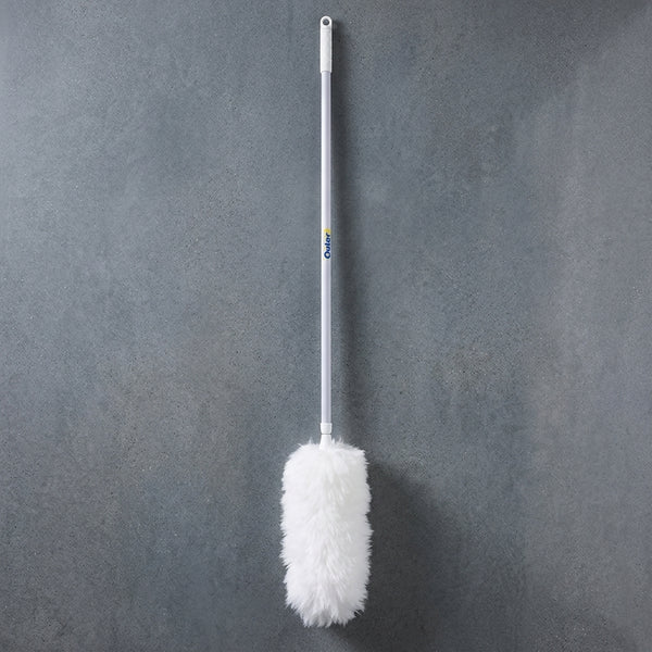 Oates commercial dust control wool duster with an extendable 1.8m telescopic handle for high reach cleaning.